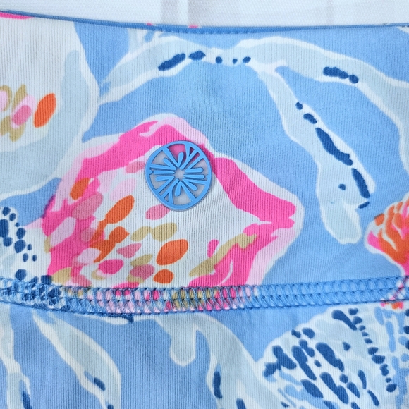 LILLY PULITZER Romana Luxletic Skort in Multi Bahamian Rhapsody - Picture 13 of 13